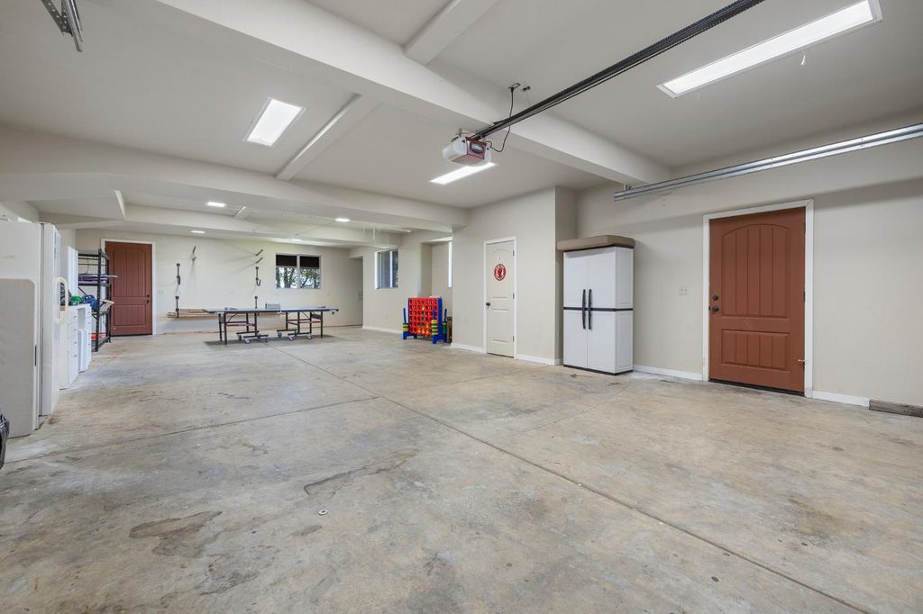 Image 60 of property listing at 39828 Granite Ridge Lane, Bass Lake, CA 93604