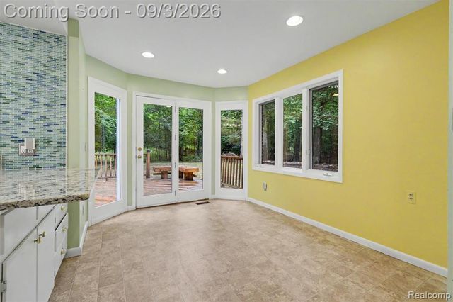 47040 Timberlane Street, Northville, MI 48167