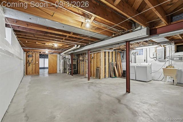 47040 Timberlane Street, Northville, MI 48167