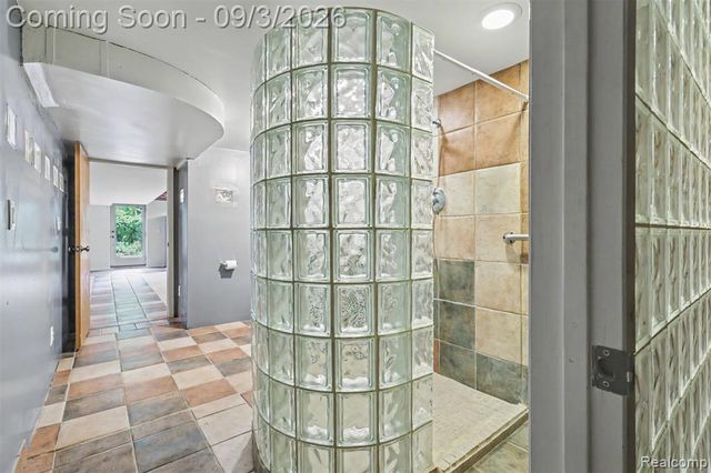 47040 Timberlane Street, Northville, MI 48167