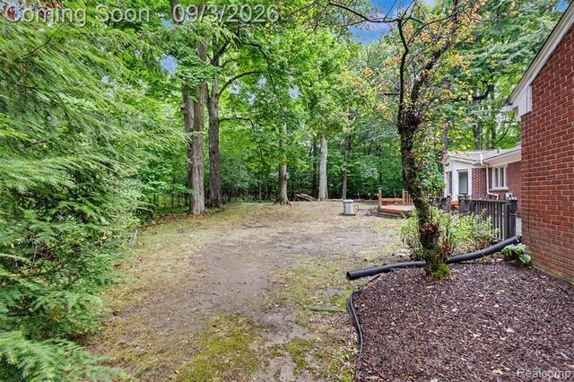 47040 Timberlane Street, Northville, MI 48167