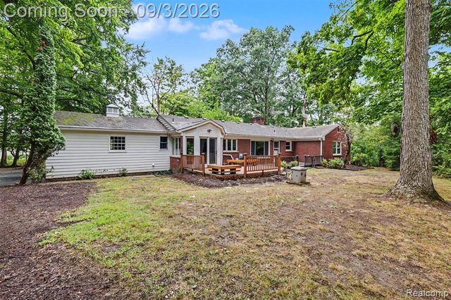 47040 Timberlane Street, Northville, MI 48167