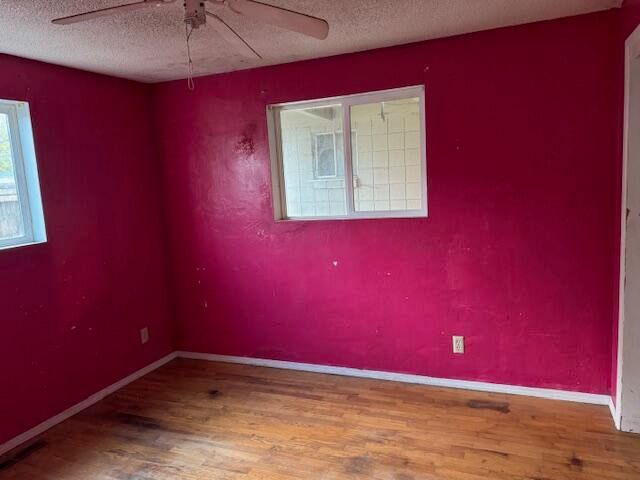 130 Sharon Drive, Phoenix, OR 97535