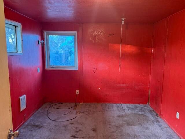 130 Sharon Drive, Phoenix, OR 97535