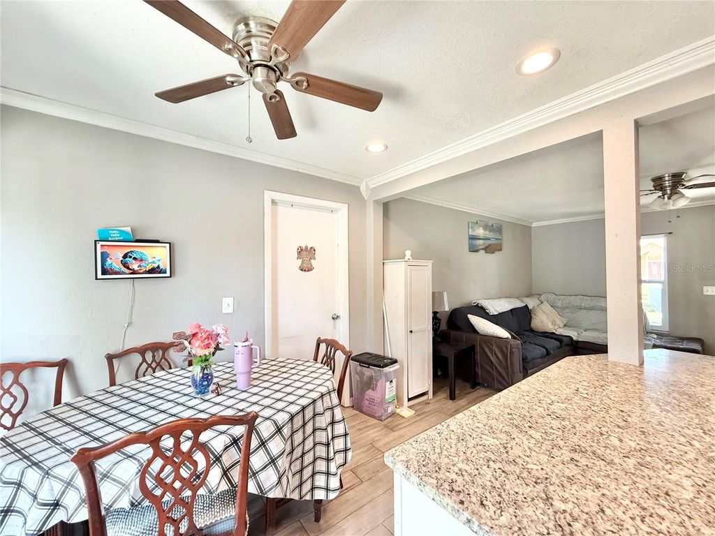 Image 11 of property listing at 1784 TAYLOR LAKE PLACE, Largo, FL 33778