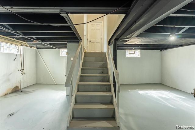 25184 Pattow Street, Roseville, MI 48066