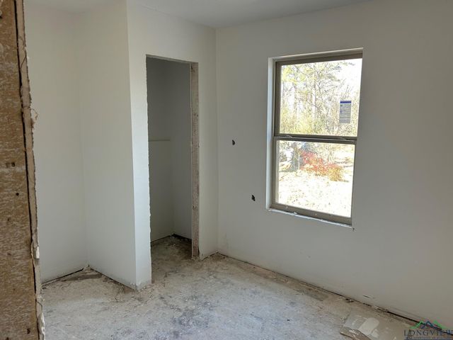 2929 University, Marshall, TX 75670