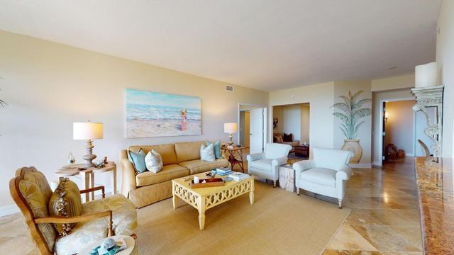 140 Warsteiner Way 402, Melbourne Beach, FL 32951