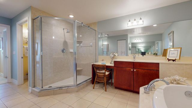 140 Warsteiner Way 402, Melbourne Beach, FL 32951