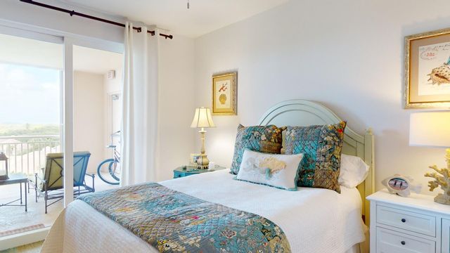 140 Warsteiner Way 402, Melbourne Beach, FL 32951