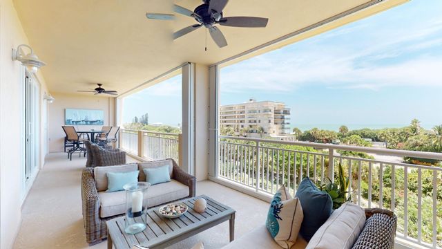 140 Warsteiner Way 402, Melbourne Beach, FL 32951