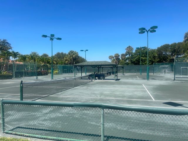 140 Warsteiner Way 402, Melbourne Beach, FL 32951