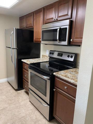 43376 Cook Street 158, Palm Desert, CA 92211