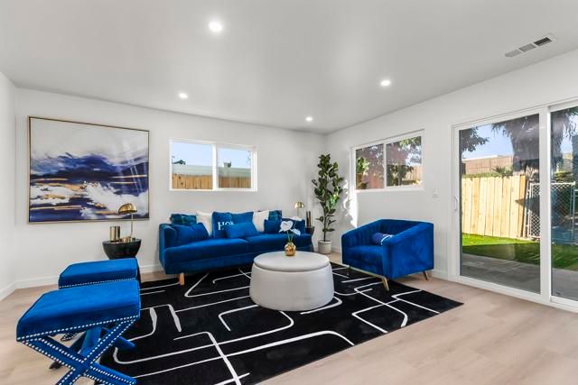 13751 Powers Rd, Poway, CA 92064