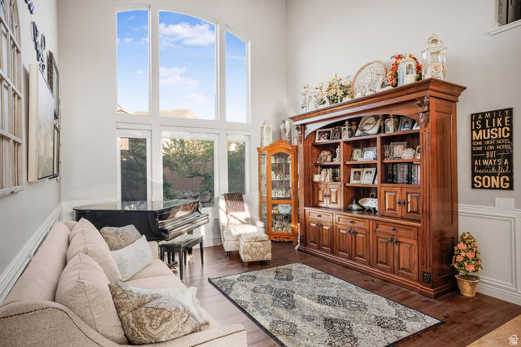 Image 11 of property listing at 2356 N 950 E, Cedar City, UT 84721