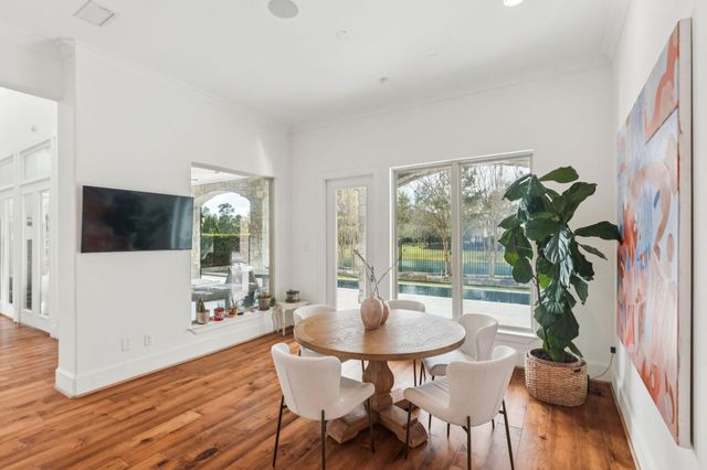 27 Johnathan Landing Ct Court, Spring, TX 77389