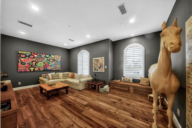 27 Johnathan Landing Ct Court, Spring, TX 77389