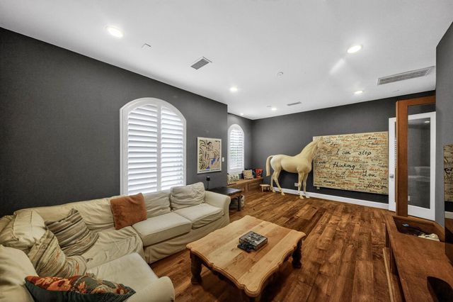 27 Johnathan Landing Ct Court, Spring, TX 77389