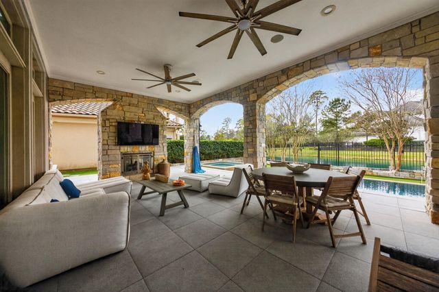 27 Johnathan Landing Ct Court, Spring, TX 77389