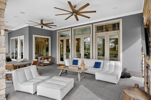 27 Johnathan Landing Ct Court, Spring, TX 77389