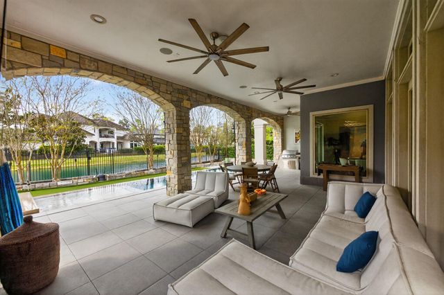 27 Johnathan Landing Ct Court, Spring, TX 77389