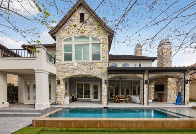 27 Johnathan Landing Ct Court, Spring, TX 77389