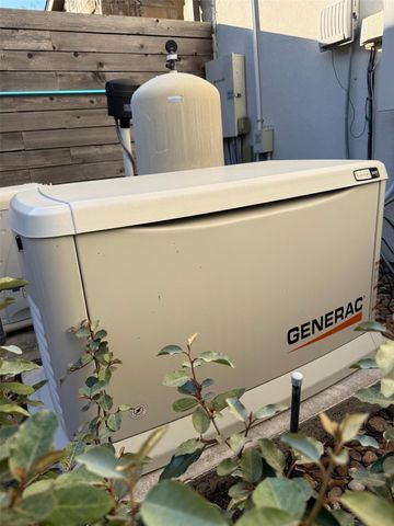 27 Johnathan Landing Ct Court, Spring, TX 77389