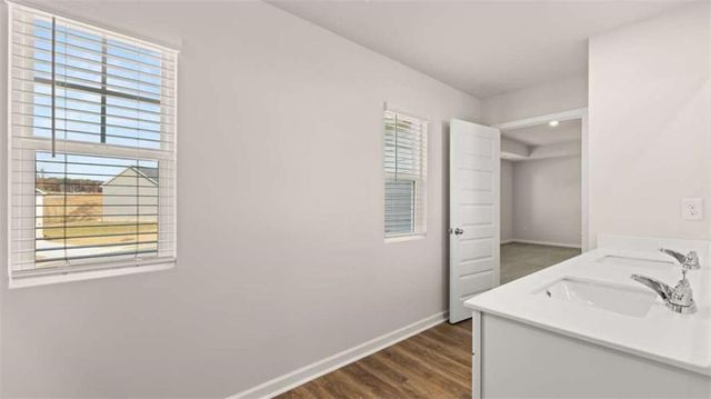 101 White Spruce Way, Newnan, GA 30265