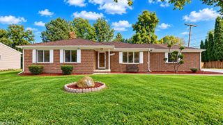 45440 Wakefield Street, Shelby Twp, MI 48317