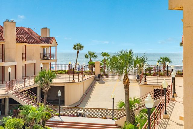 7312 Seawall Boulevard 208, Galveston, TX 77551