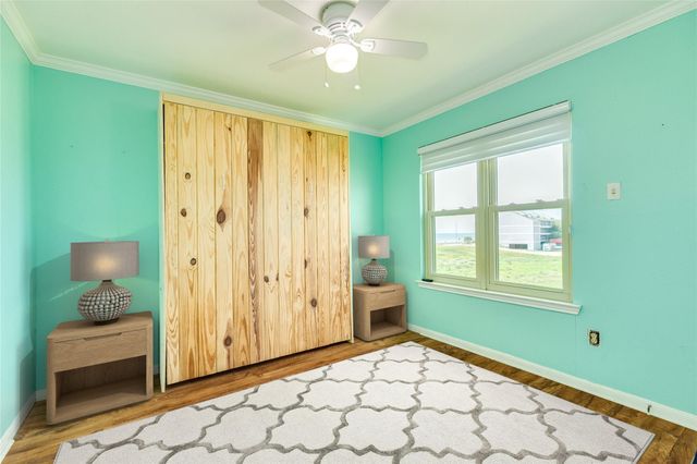 7312 Seawall Boulevard 208, Galveston, TX 77551