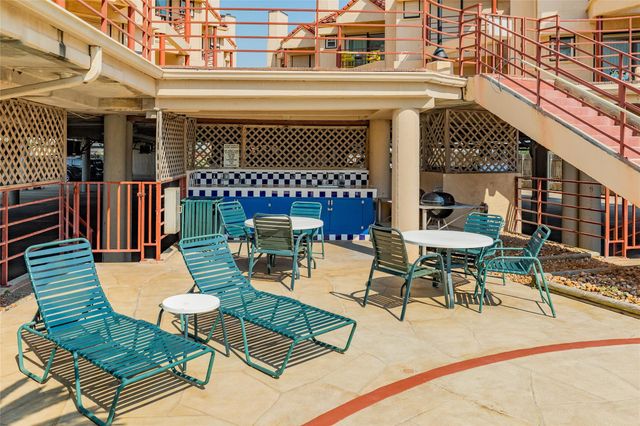 7312 Seawall Boulevard 208, Galveston, TX 77551