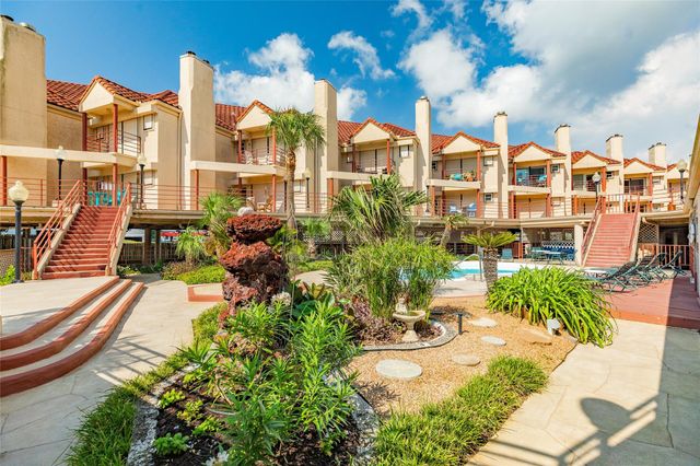 7312 Seawall Boulevard 208, Galveston, TX 77551