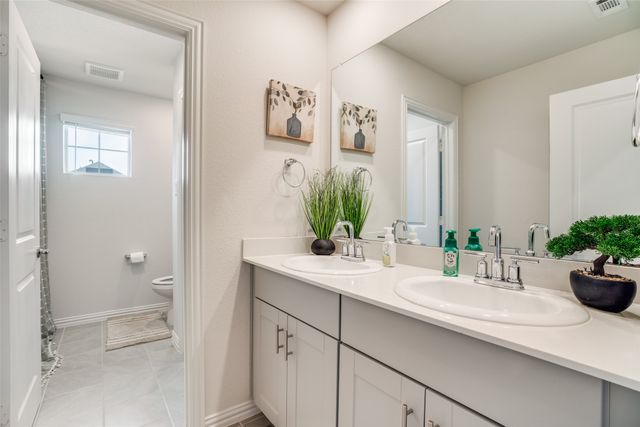 2401 Linto Street, Fort Worth, TX 76179