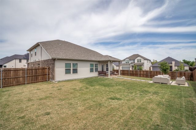 2401 Linto Street, Fort Worth, TX 76179