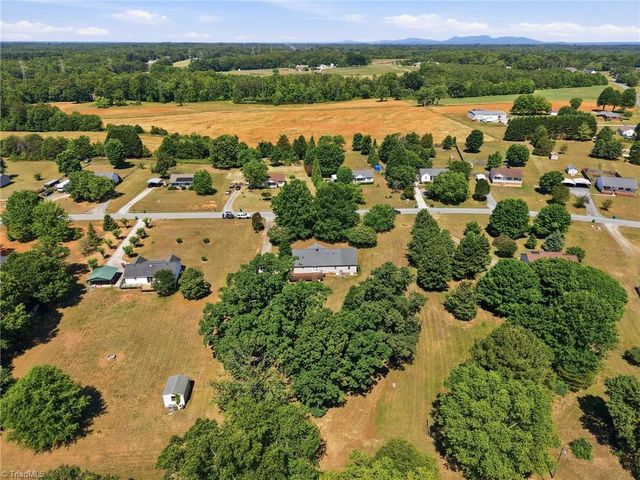 161 Lawrence Road, Stokesdale, NC 27357