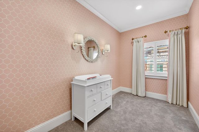 600 Kiowa Drive E, Lake Kiowa, TX 76240