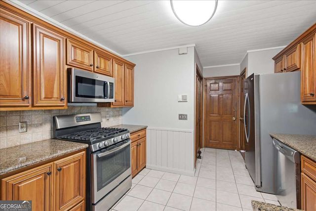 5270 Story Road, Powder Springs, GA 30127