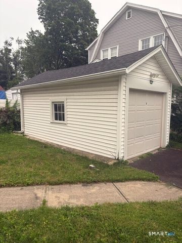 69 Forbes Place, East Haven, CT 06512