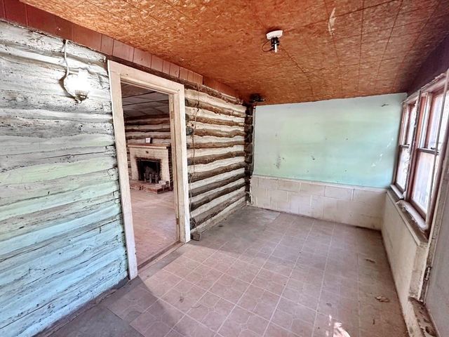 2585 Sugar Maple Street, Osceola, MO 64776