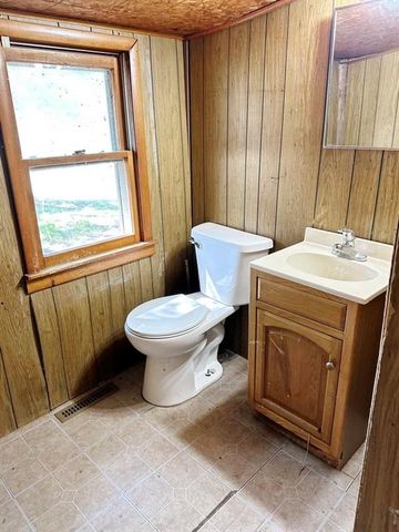 2585 Sugar Maple Street, Osceola, MO 64776