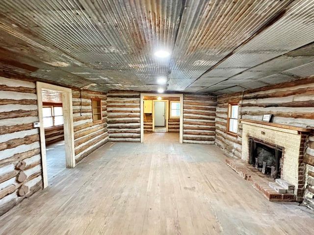 2585 Sugar Maple Street, Osceola, MO 64776