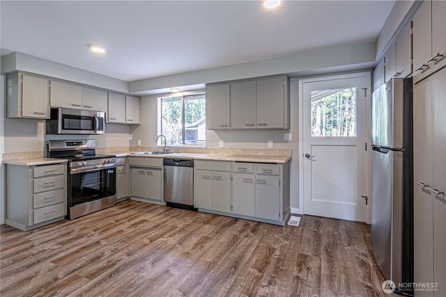 18056 SE 317th Street, Auburn, WA 98092