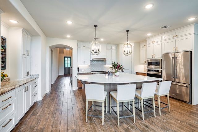 13845 Marys Ridge Road, Fort Worth, TX 76008