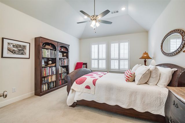 13845 Marys Ridge Road, Fort Worth, TX 76008