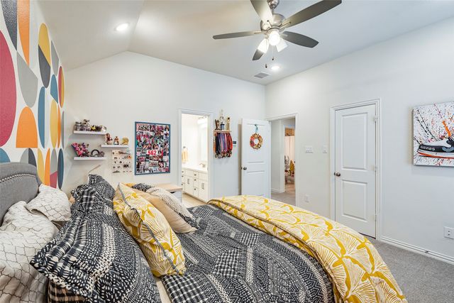 13845 Marys Ridge Road, Fort Worth, TX 76008