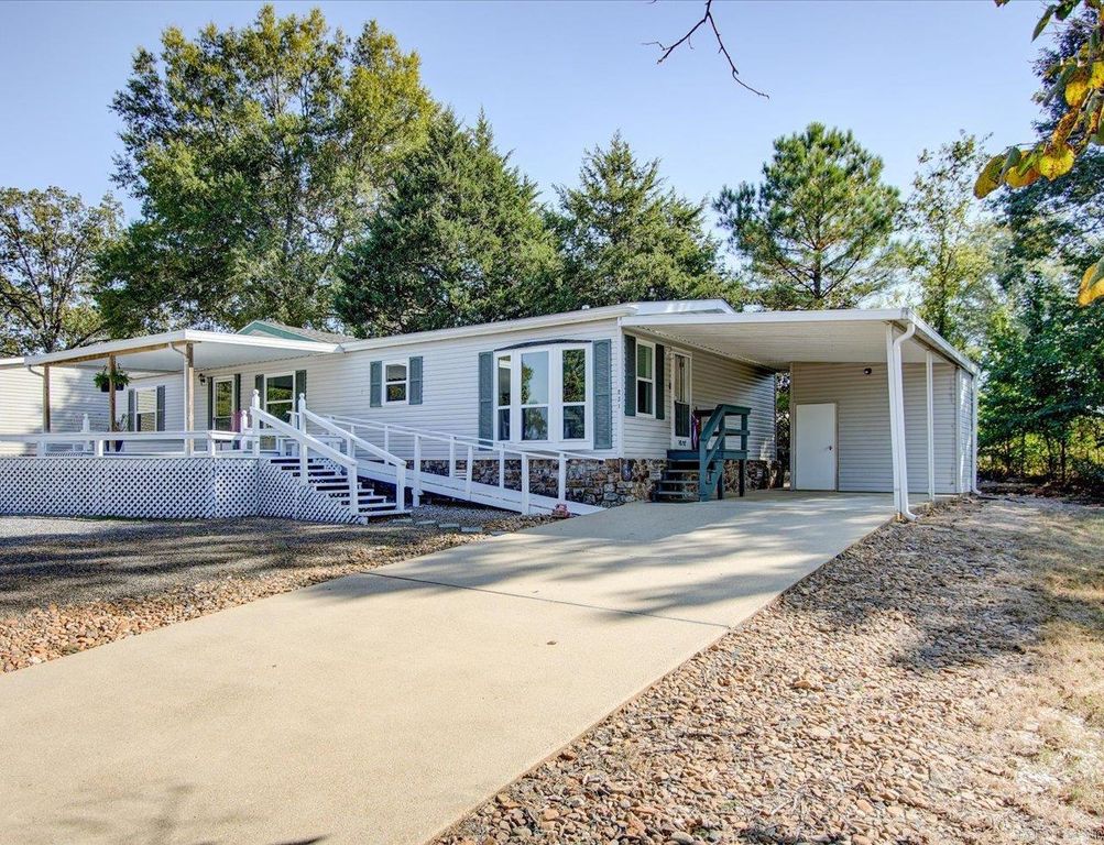 231 Century Cir Circle, Hot Springs, AR 71913
