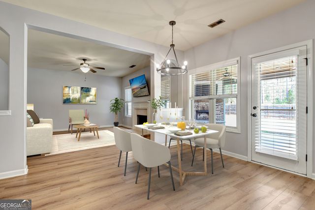 201 Fox Hall Crossing E, Senoia, GA 30276