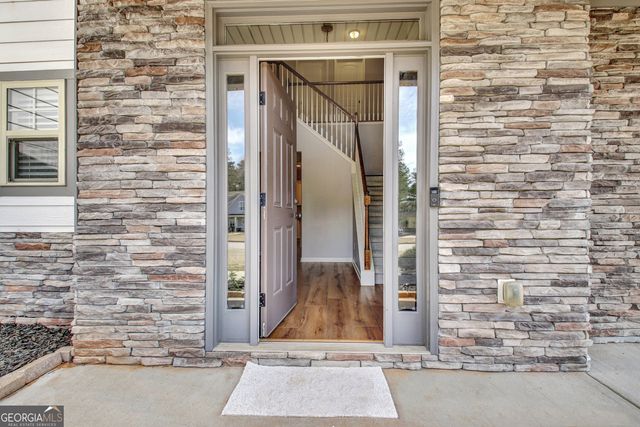 201 Fox Hall Crossing E, Senoia, GA 30276