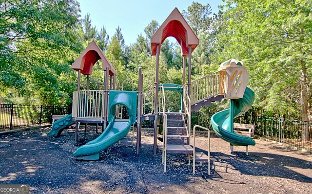 201 Fox Hall Crossing E, Senoia, GA 30276